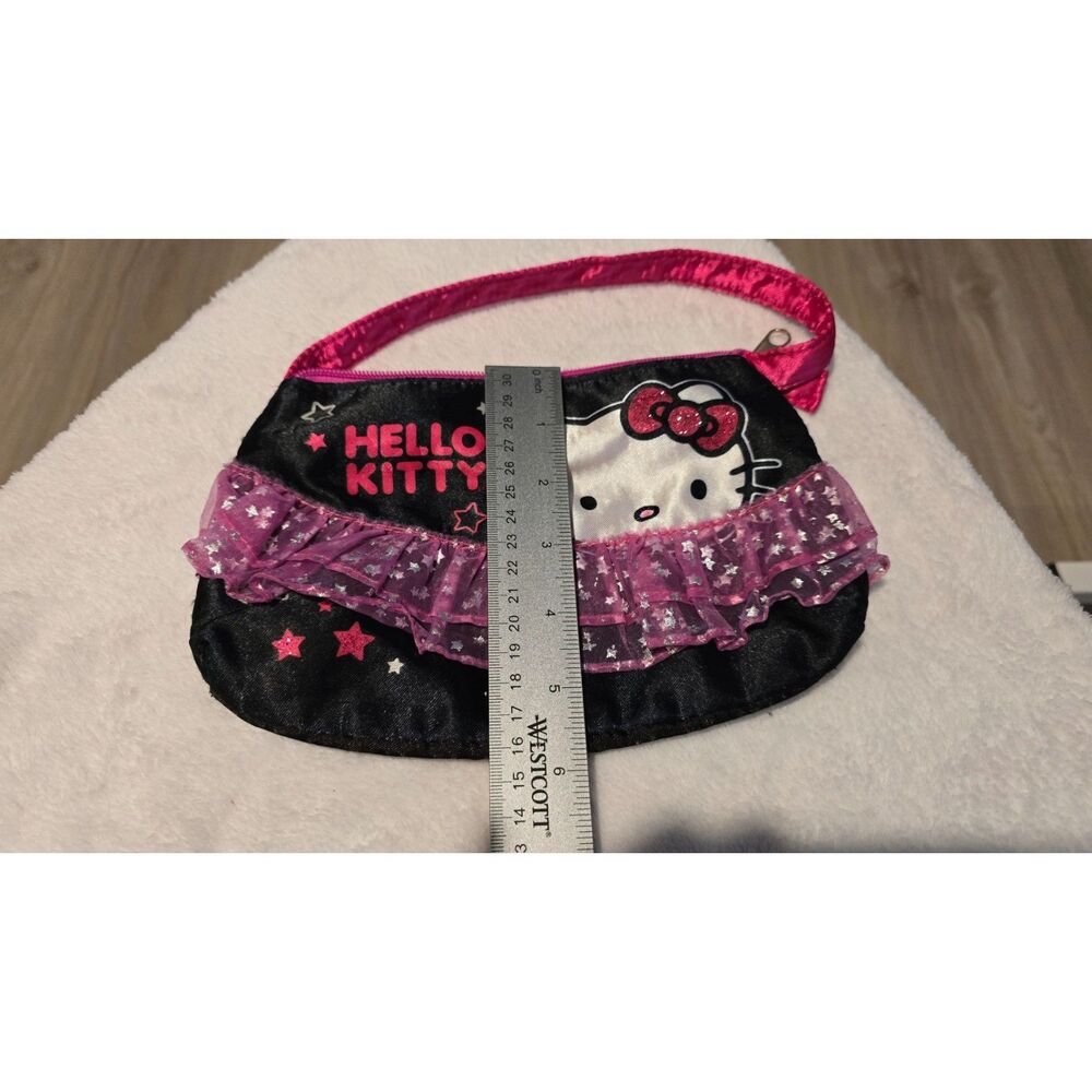 Y2K 2012 Sanrio Hello Kitty Purse